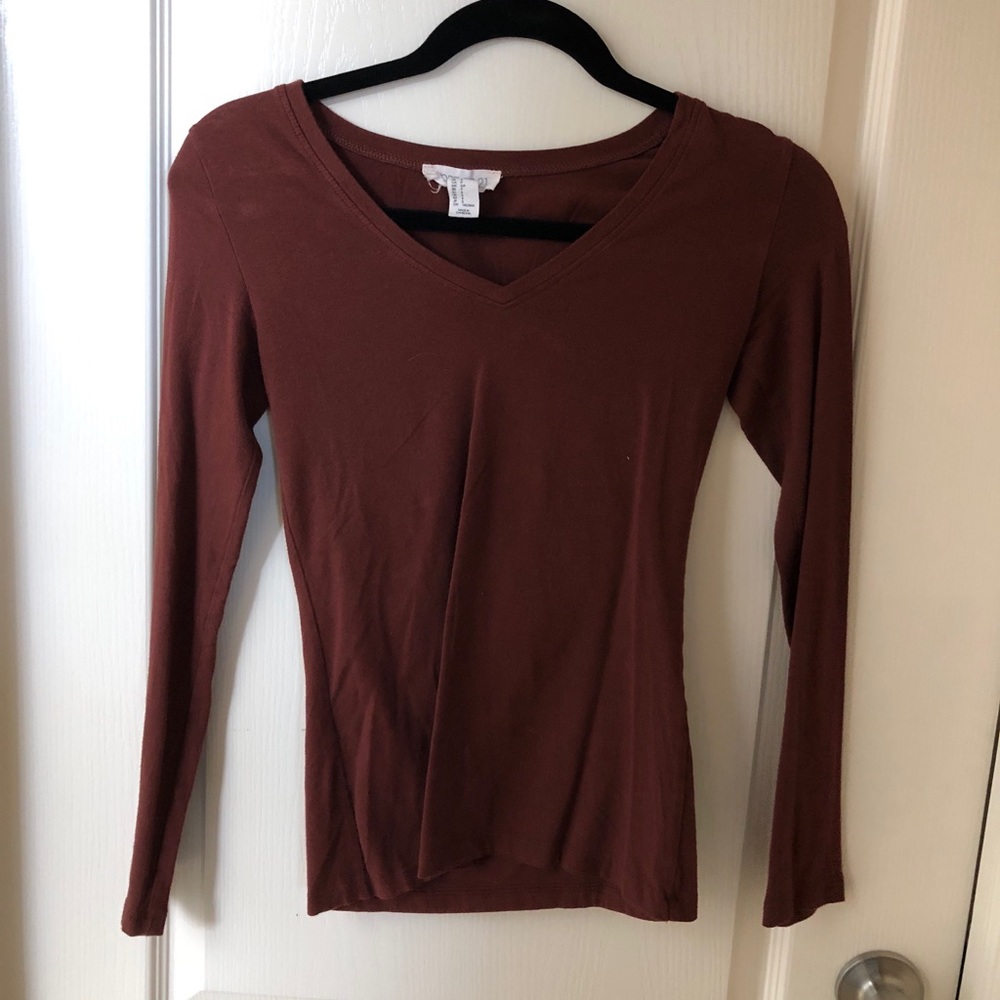 Red basic long sleeve tee